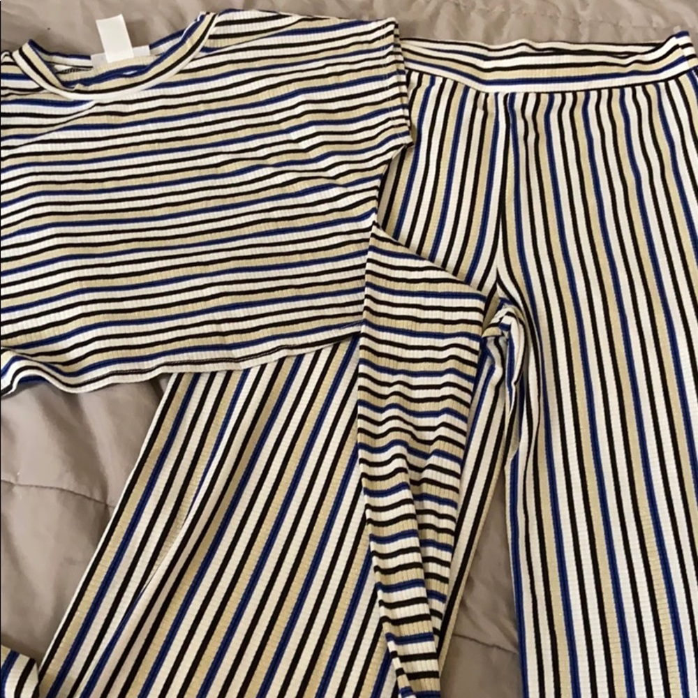 Causal top & bottom set